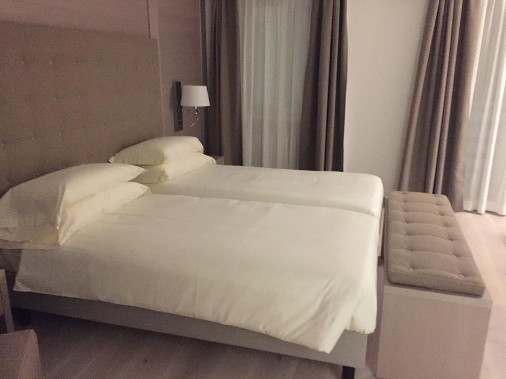 Hotel Miramonti มาดอนนาดีกัมปิโญ ภายนอก รูปภาพ