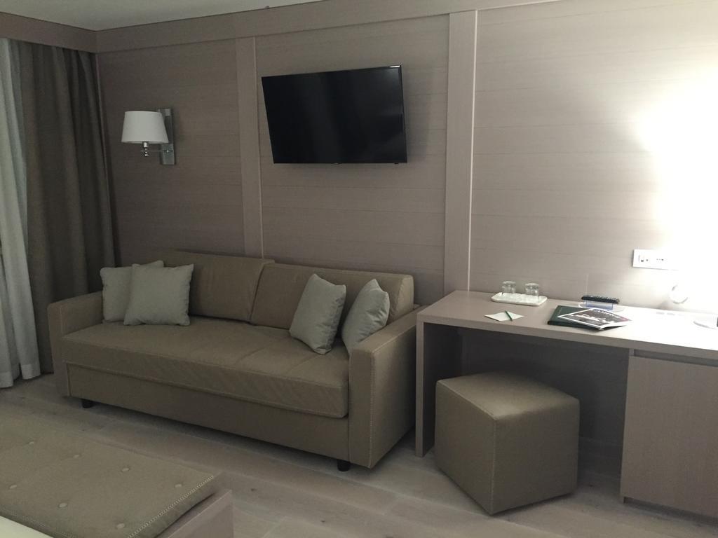 Hotel Miramonti มาดอนนาดีกัมปิโญ ภายนอก รูปภาพ
